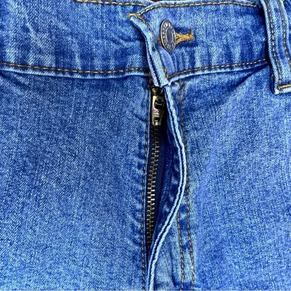 Levi’s 550 Relaxed Boot Cut Light Blue Jeans - Picture 8 of 8